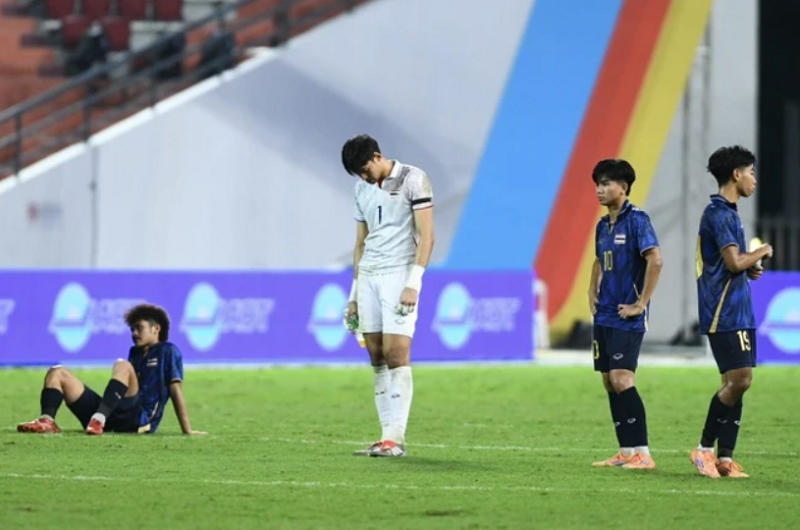 bao-thai-cay-dang-thua-nhan-khong-hlv-thien-tai-nao-cuu-noi-u22-thai-lan