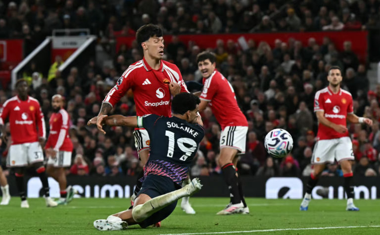 Full Match: Manchester United vs Tottenham (23:30 – 10/10)