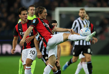 Udinese vs AC Milan (02:45 – 26/10)